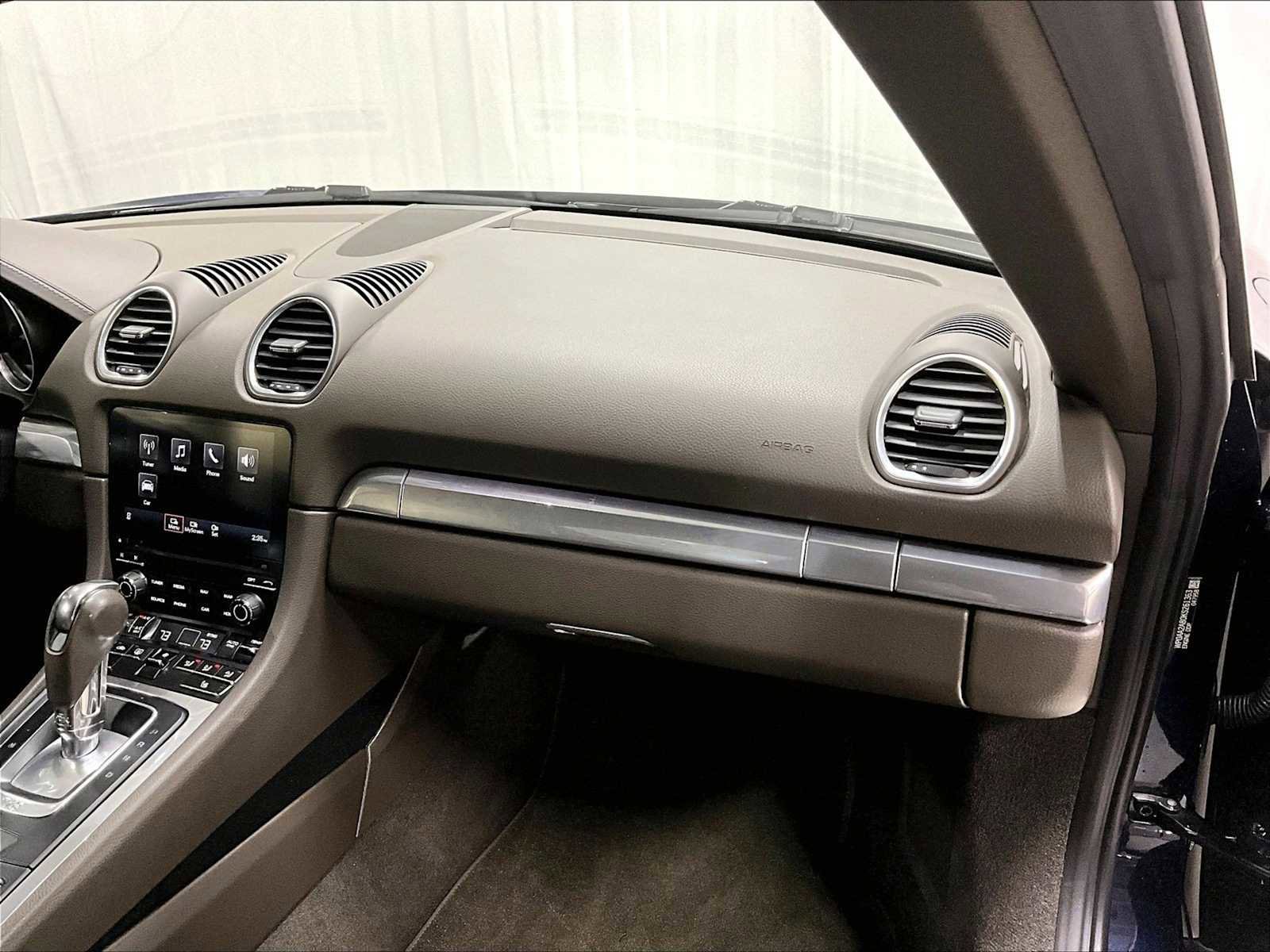 Used 2019 Porsche 718 Cayman image 25