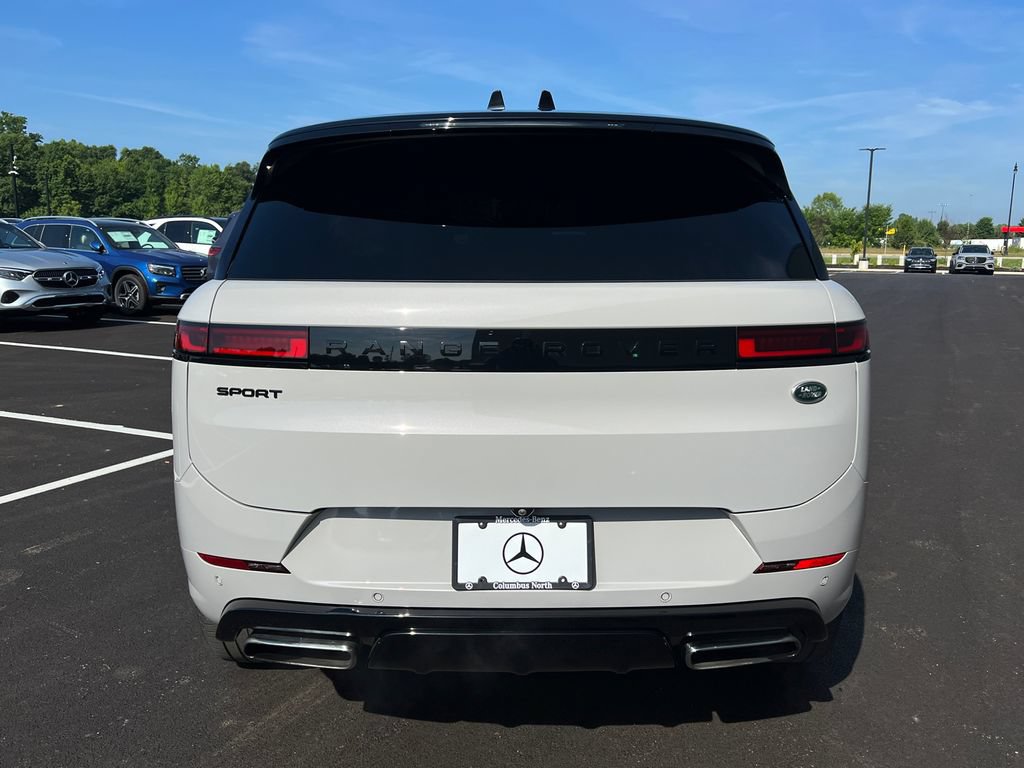 Used 2023 Land Rover Range Rover Sport SE Dynamic AWD/4WD image 6