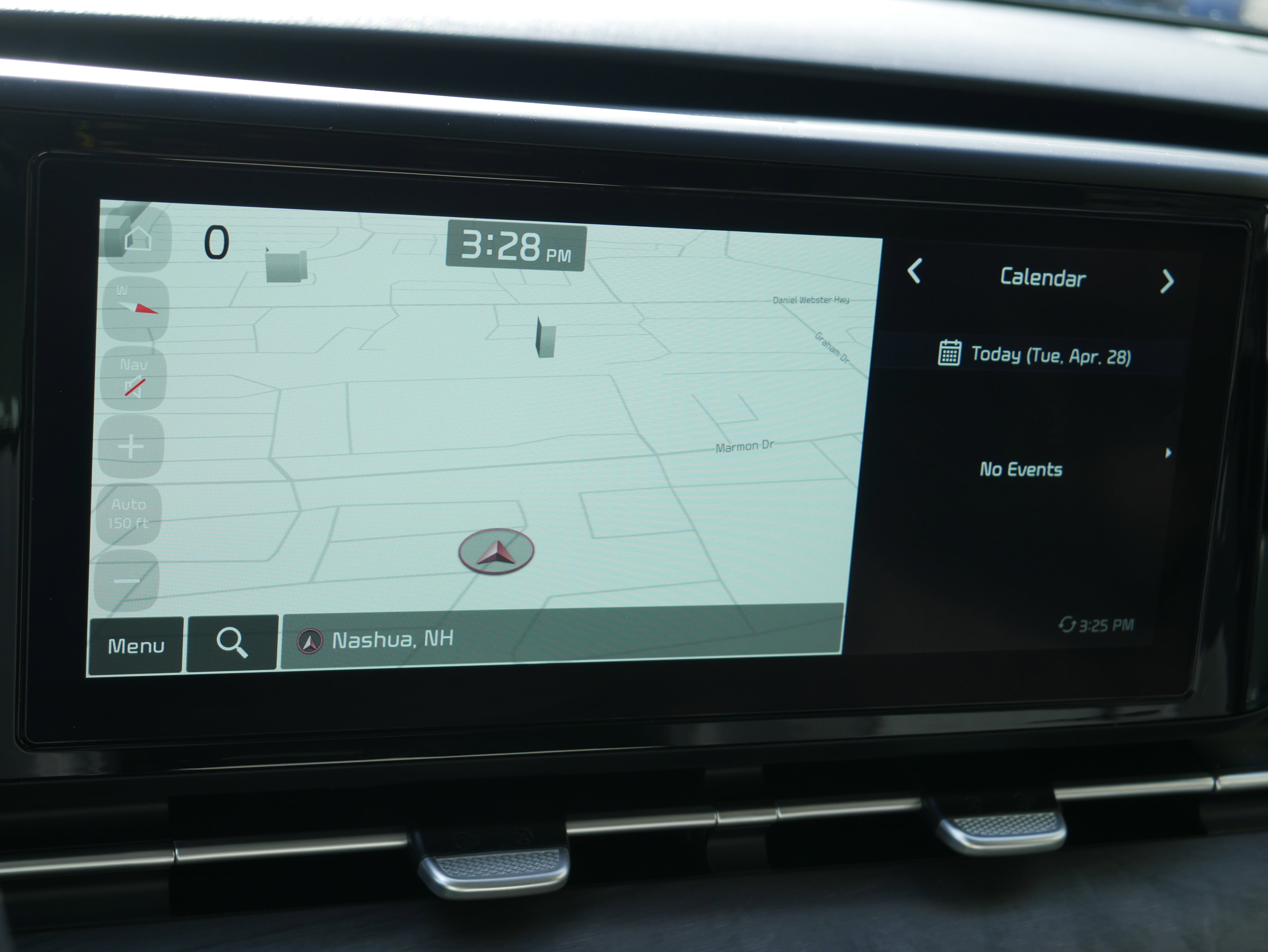 Used 2024 Kia Carnival EX FWD image 20