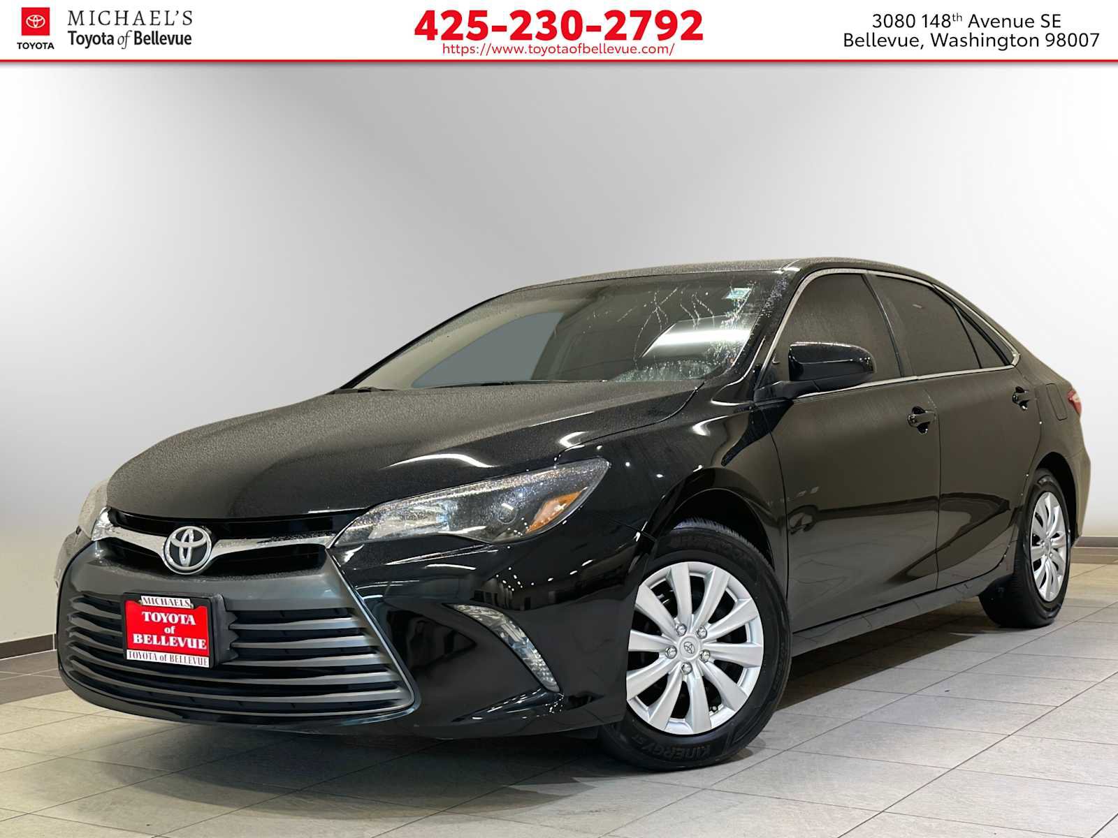 Used 2015 Toyota Camry LE image 1