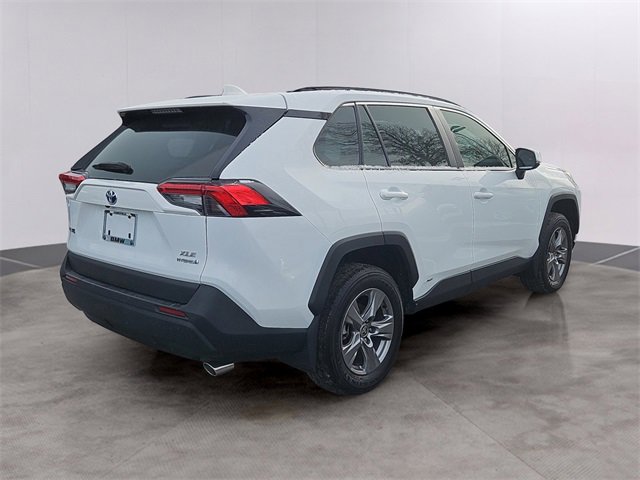 Used 2024 Toyota RAV4 XLE image 4