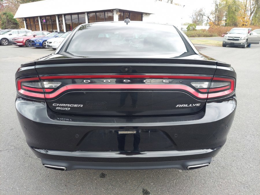 Used 2016 Dodge Charger SXT w/ AWD Plus Group image 6