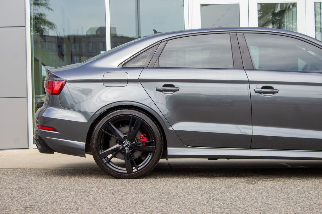 Used 2019 Audi RS 3 AWD/4WD image 6