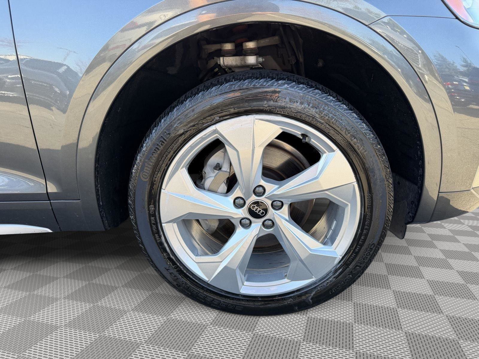 Used 2023 Audi Q5 2.0T Premium Plus w/ Premium Plus Package image 10