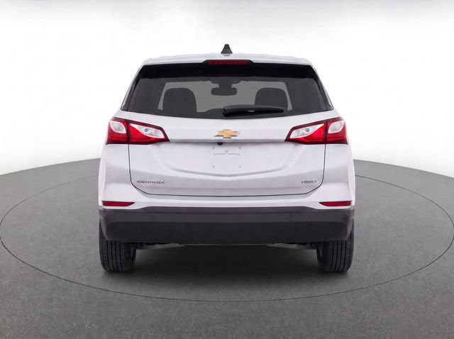 Used 2021 Chevrolet Equinox LS w/ LS Convenience Package AWD/4WD image 6