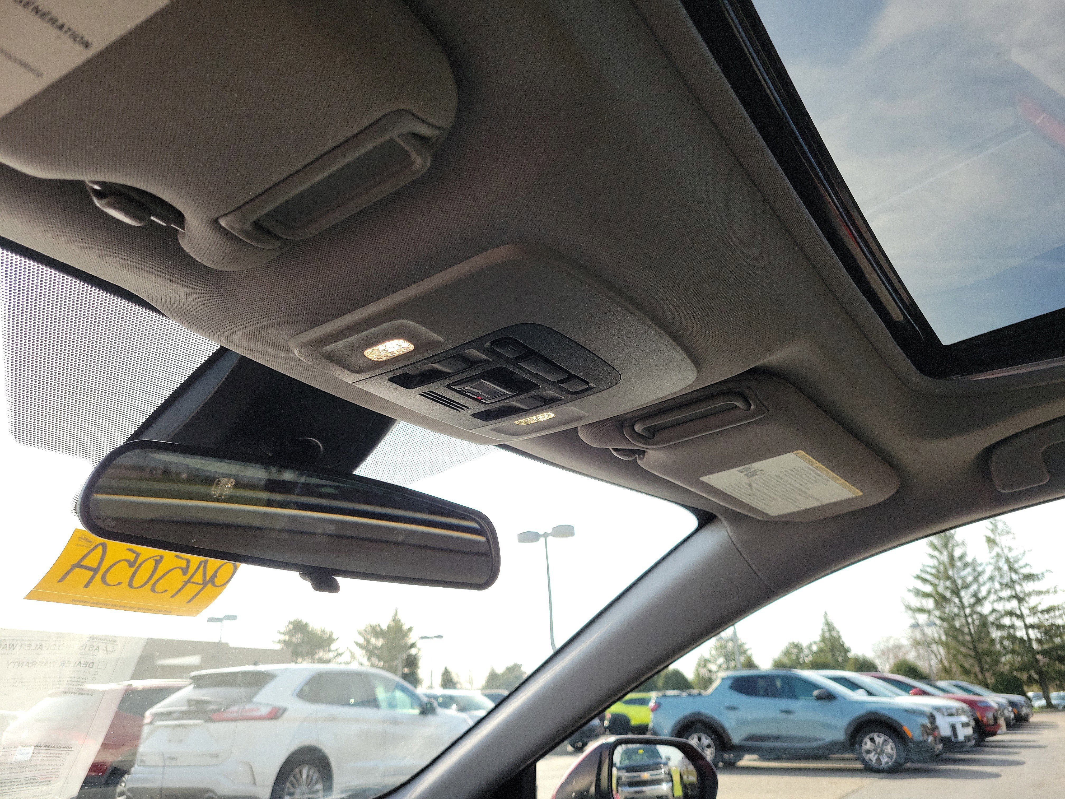 Used 2020 Toyota Camry SE FWD image 30