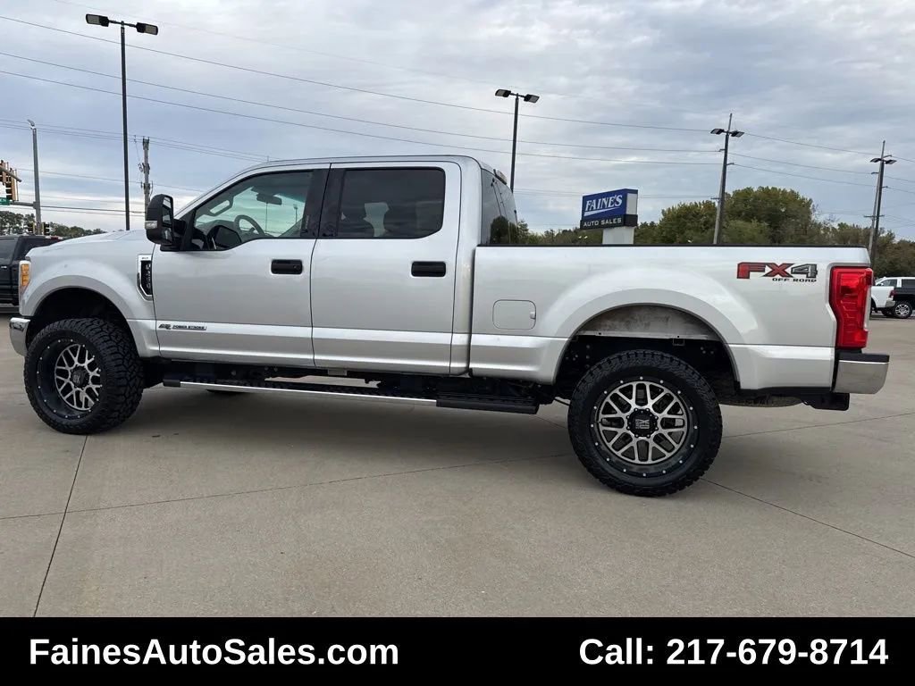 Used 2017 Ford F250 XLT w/ XLT Value Package image 12