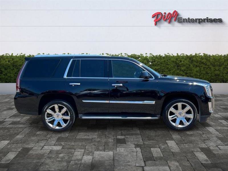 Used 2015 Cadillac Escalade Luxury RWD image 7