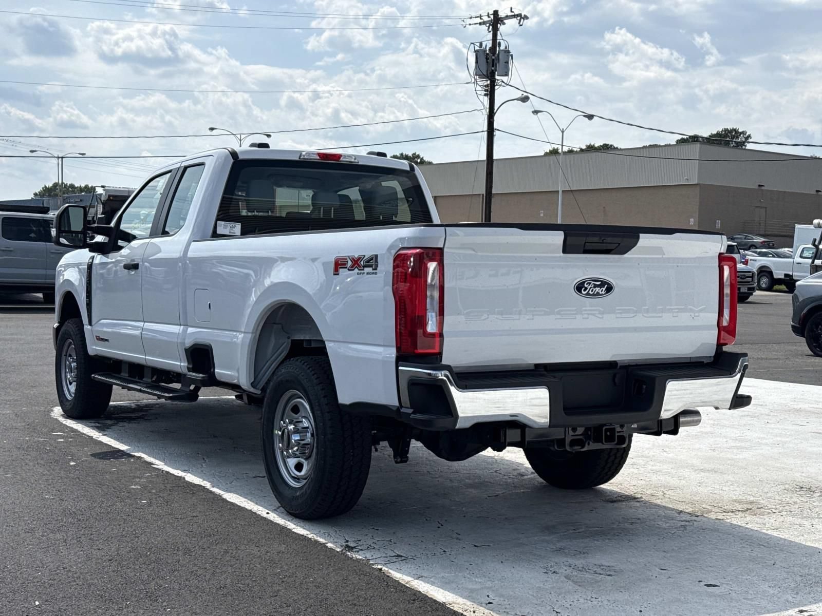 New 2027 Ford F350 XL w/ FX4 Off-Road Package AWD/4WD image 5