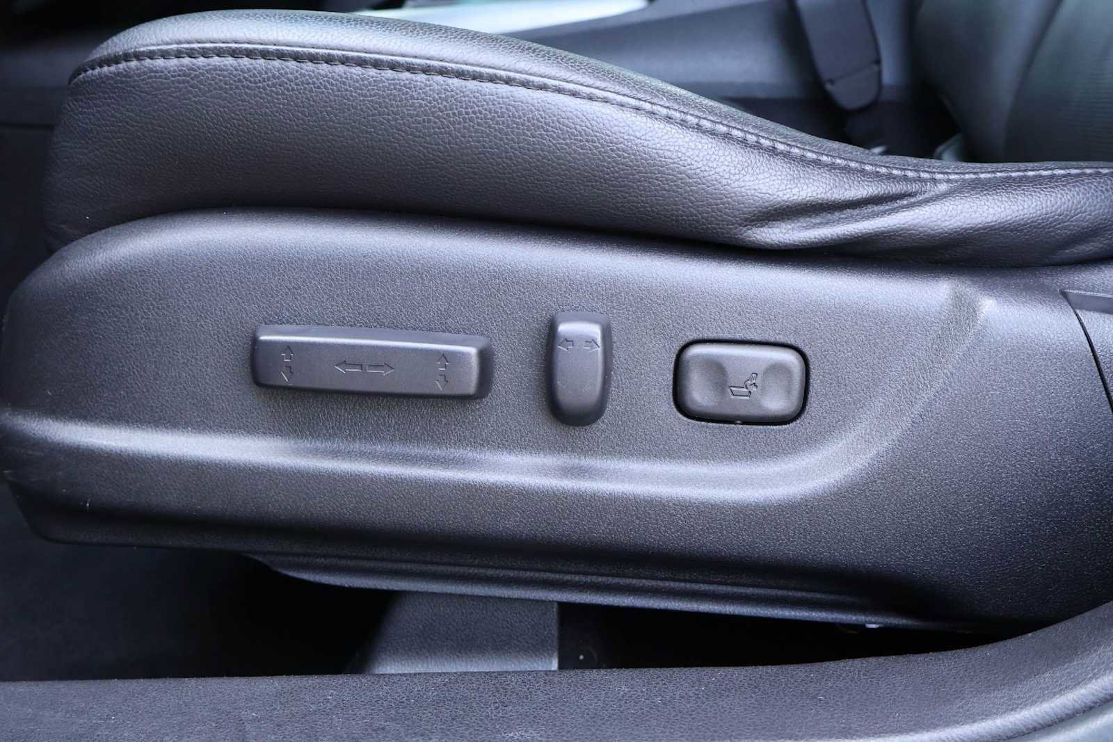 Used 2015 Acura RDX FWD w/ Technology Package image 24