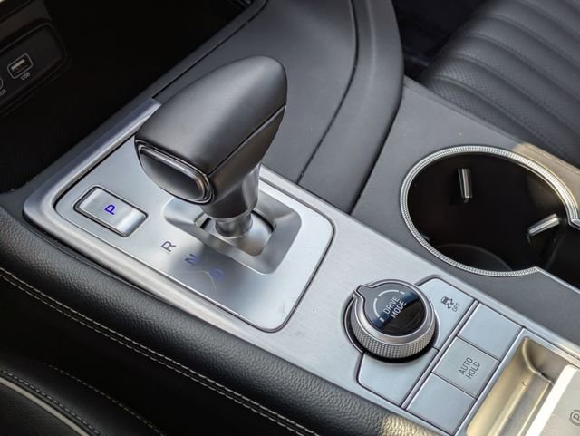 Used 2019 Genesis G70 3.3T Advanced image 27