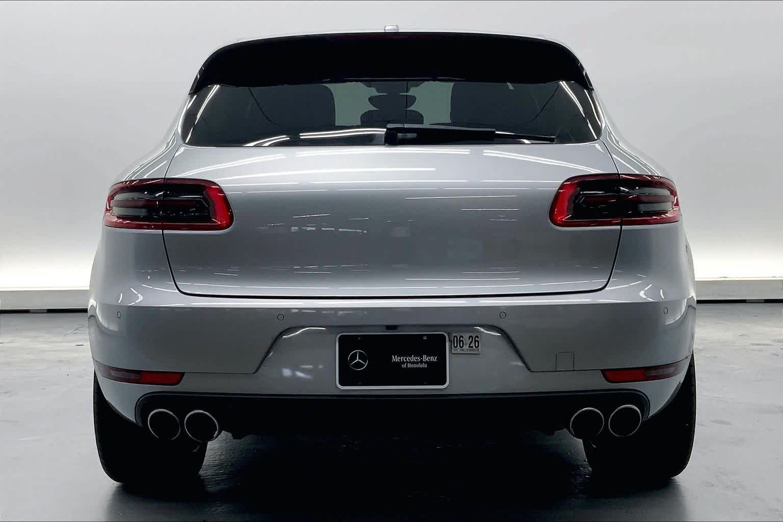 Used 2017 Porsche Macan S AWD/4WD image 3