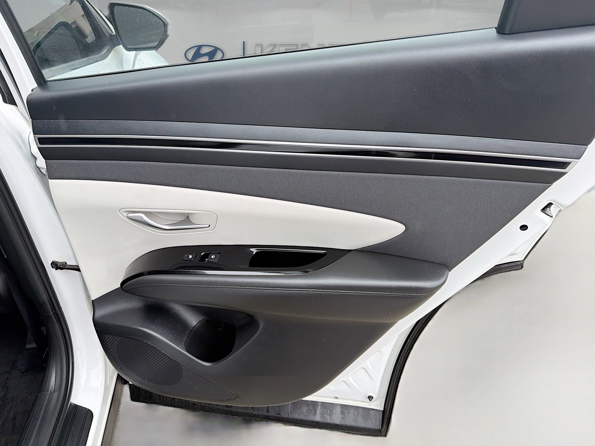 Used 2022 Hyundai Tucson Limited image 29