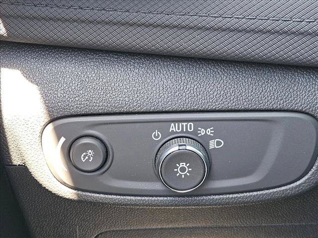 Used 2024 Chevrolet TrailBlazer LS w/ LS Convenience Package FWD image 16