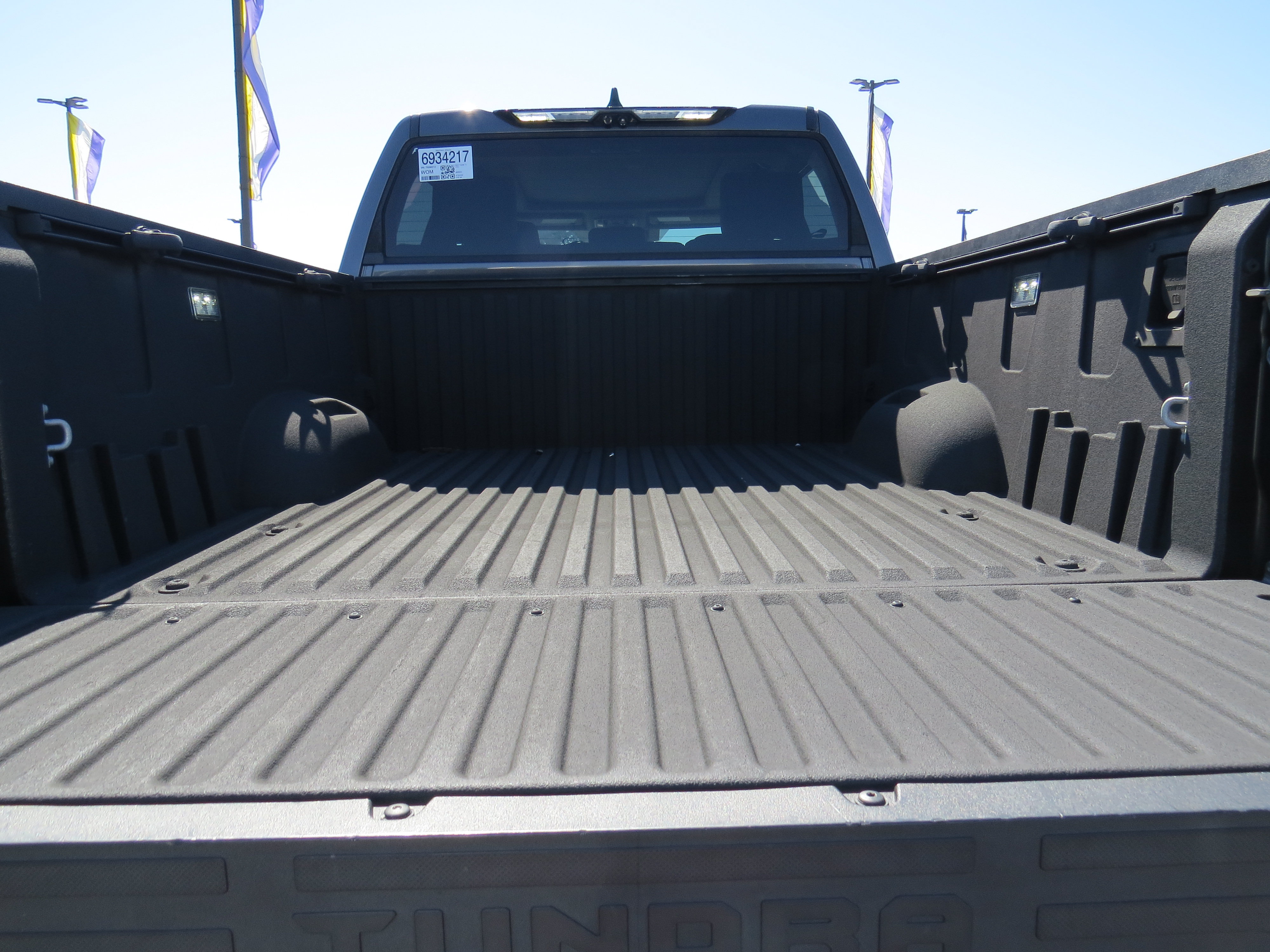 Used 2023 Toyota Tundra Limited AWD/4WD image 14