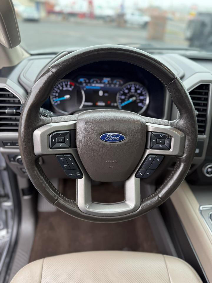Used 2021 Ford Expedition Max XLT image 8