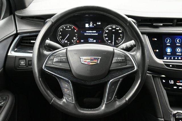 Used 2020 Cadillac XT5 Premium Luxury AWD/4WD image 26