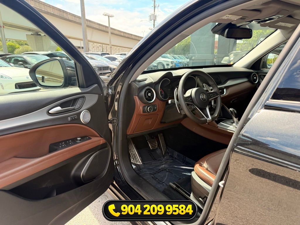 Used 2018 Alfa Romeo Stelvio Sport w/ Quick Order Package 22J Sport image 20