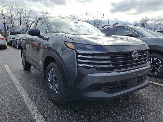 New 2026 Nissan Kicks S