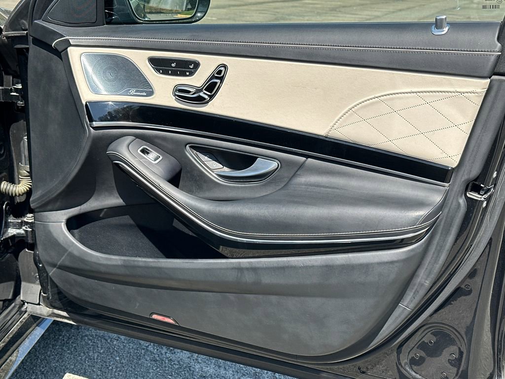 Used 2017 Mercedes-Benz S 550 4MATIC Sedan image 12