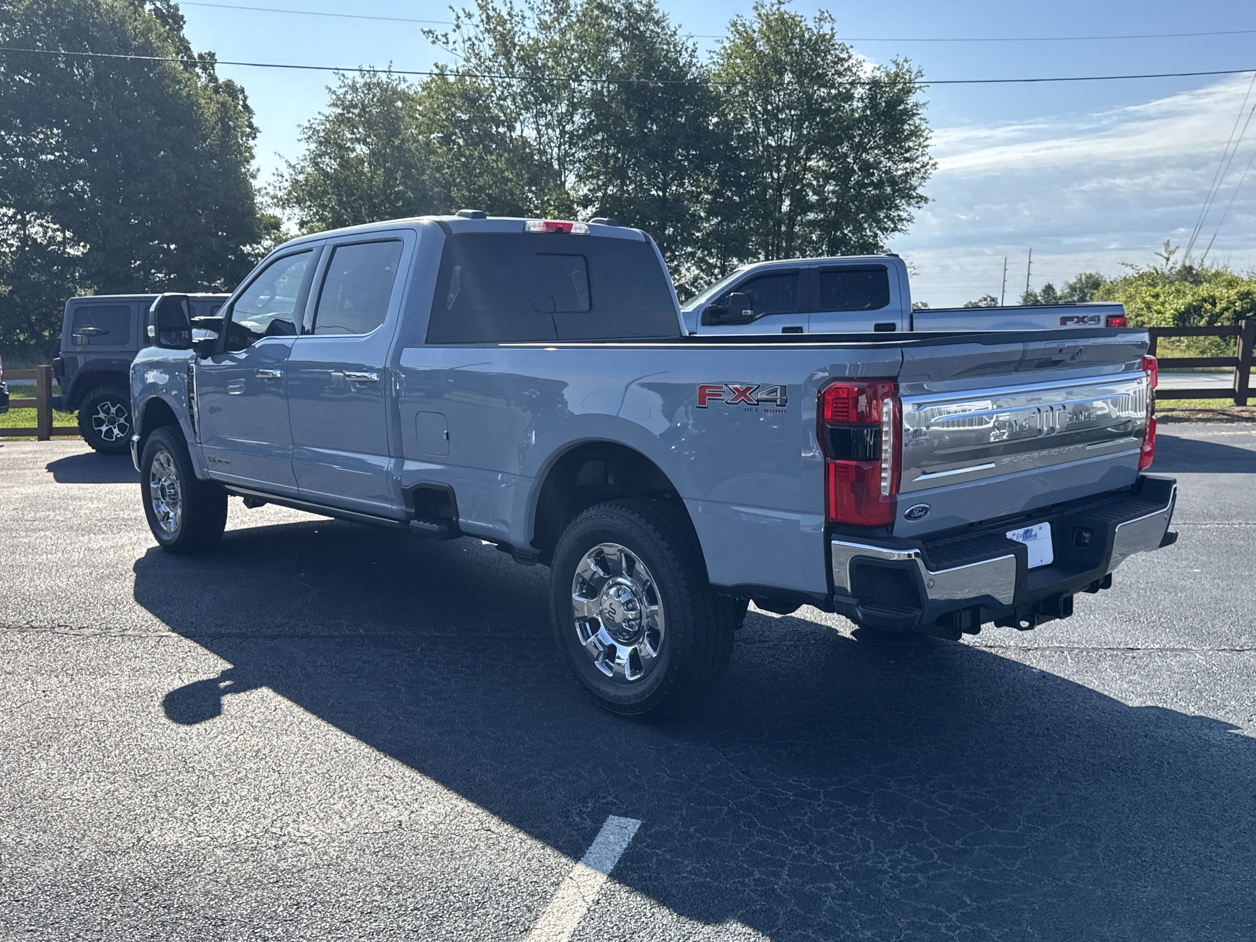 New 2025 Ford F250 King Ranch w/ Chrome Package image 7