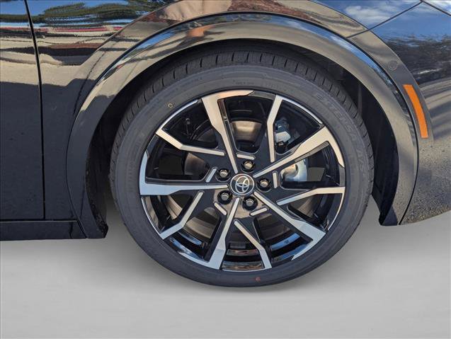 New 2026 Toyota Prius Plug-In Hybrid image 9