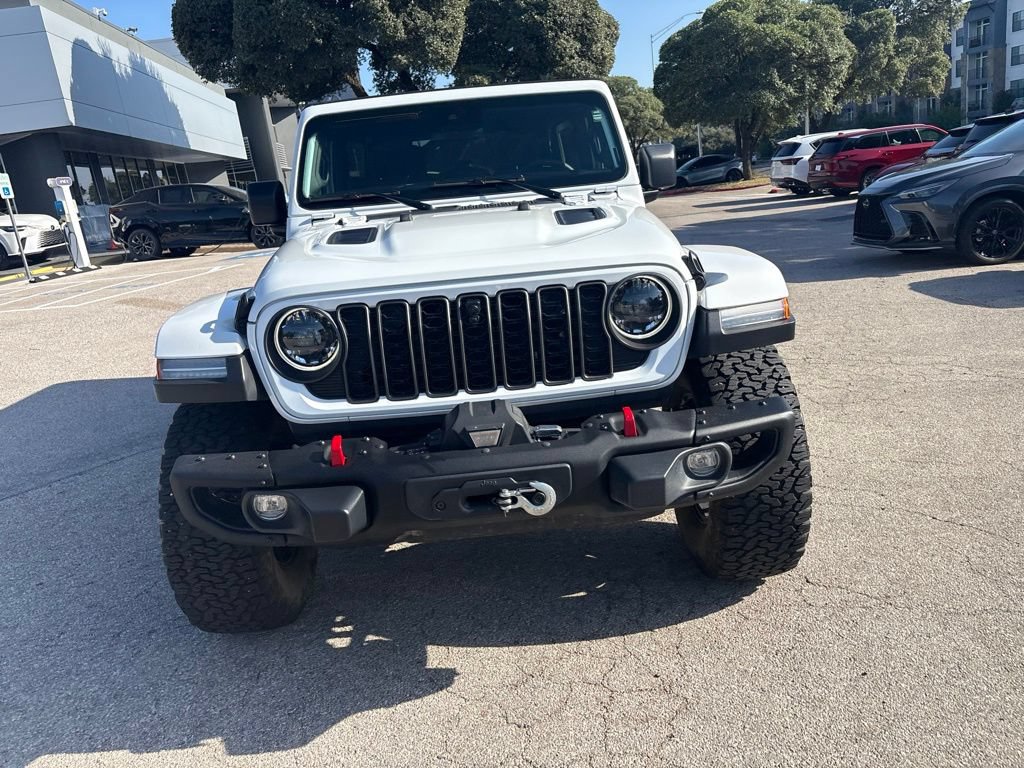 Used 2024 Jeep Wrangler Unlimited Rubicon AWD/4WD image 8