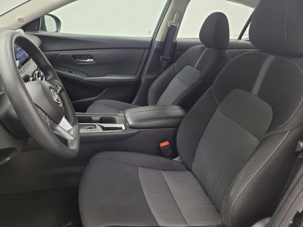 Used 2024 Nissan Sentra SV image 17