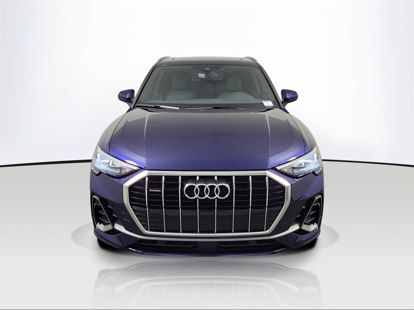 Used 2021 Audi Q3 2.0T Premium AWD/4WD image 2