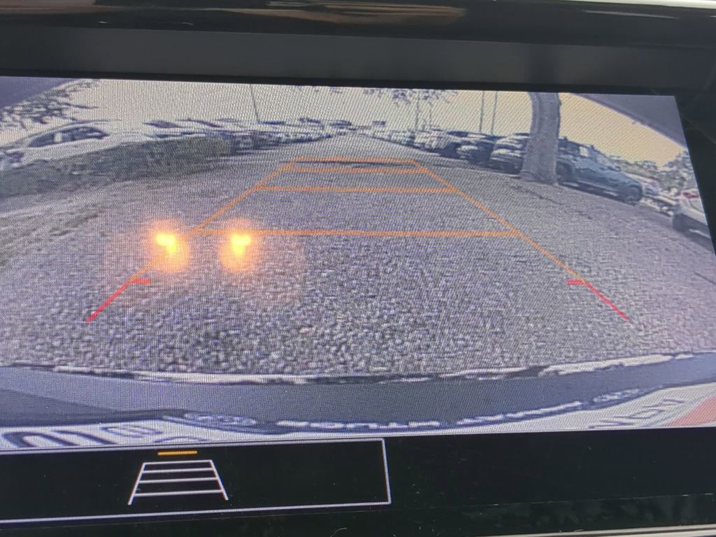 Used 2021 Chevrolet TrailBlazer ACTIV w/ Sun and Liftgate Package image 23