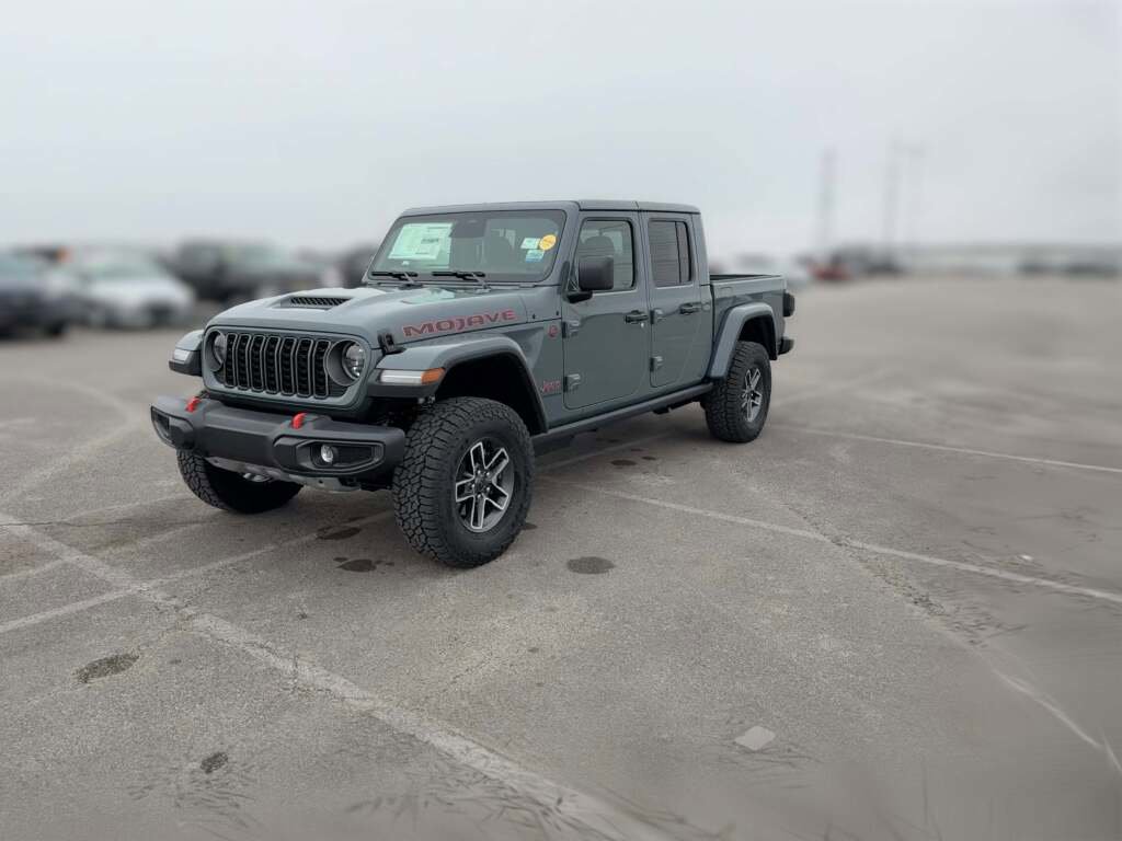 New 2026 Jeep Gladiator Mojave image 4