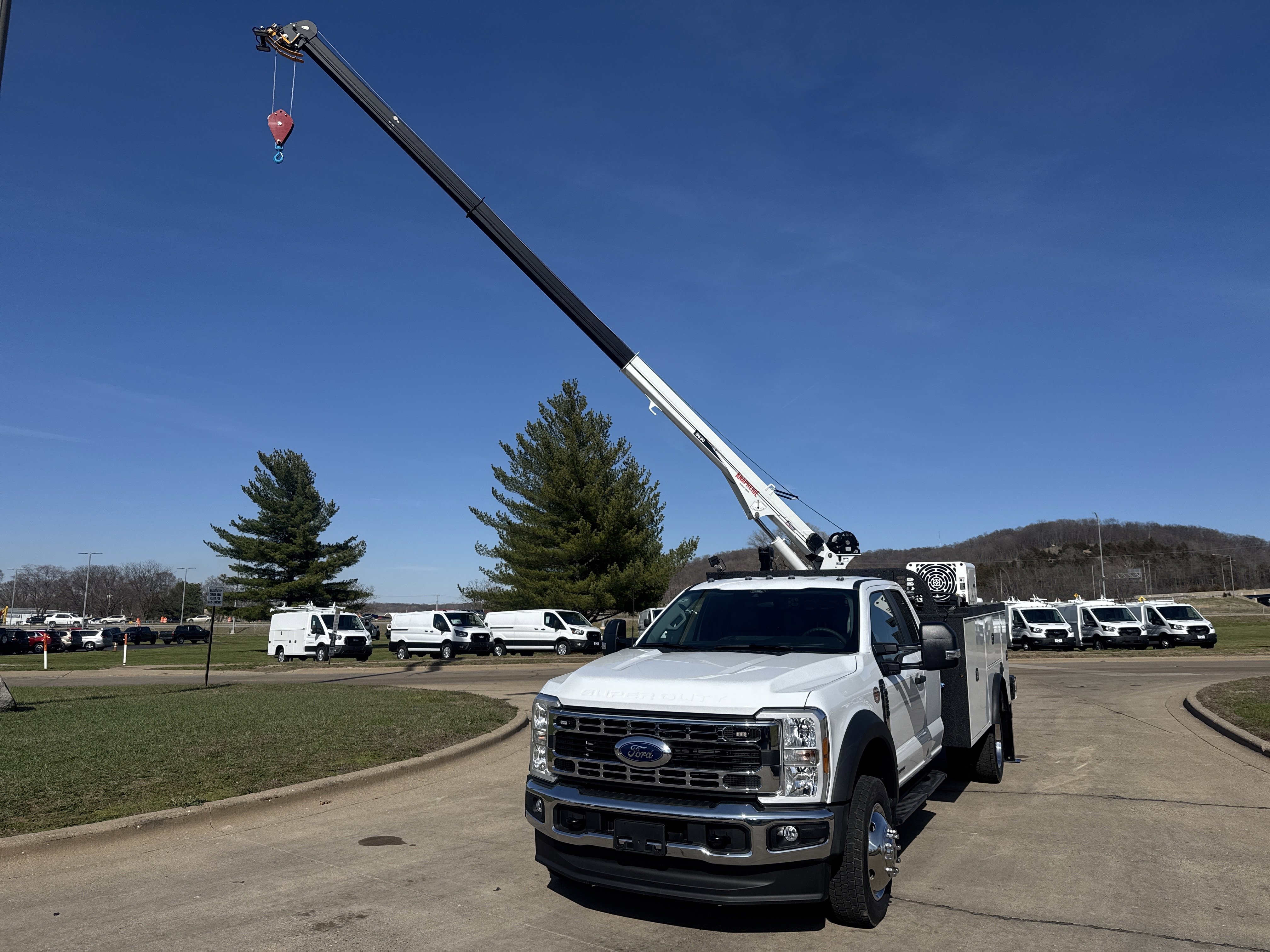 New 2026 Ford F550 4x4 Supercab Super Duty image 11