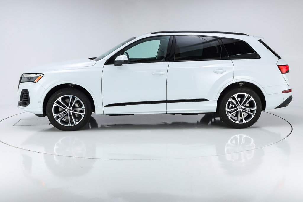 Used 2026 Audi Q7 3.0T Premium AWD/4WD image 5