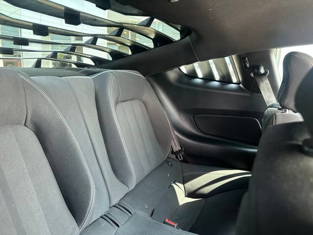 Used 2018 Ford Mustang Coupe w/ Equipment Group 101A RWD image 9