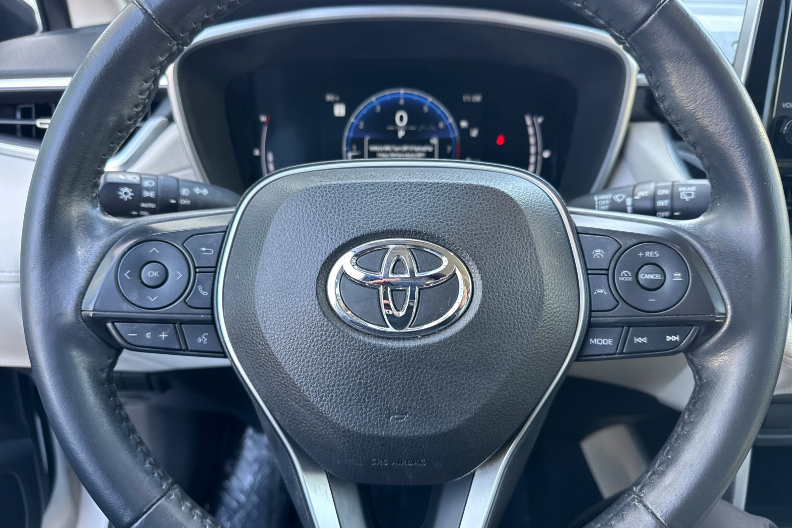 Certified 2023 Toyota Corolla Cross XLE w/ Convenience Package AWD/4WD image 30