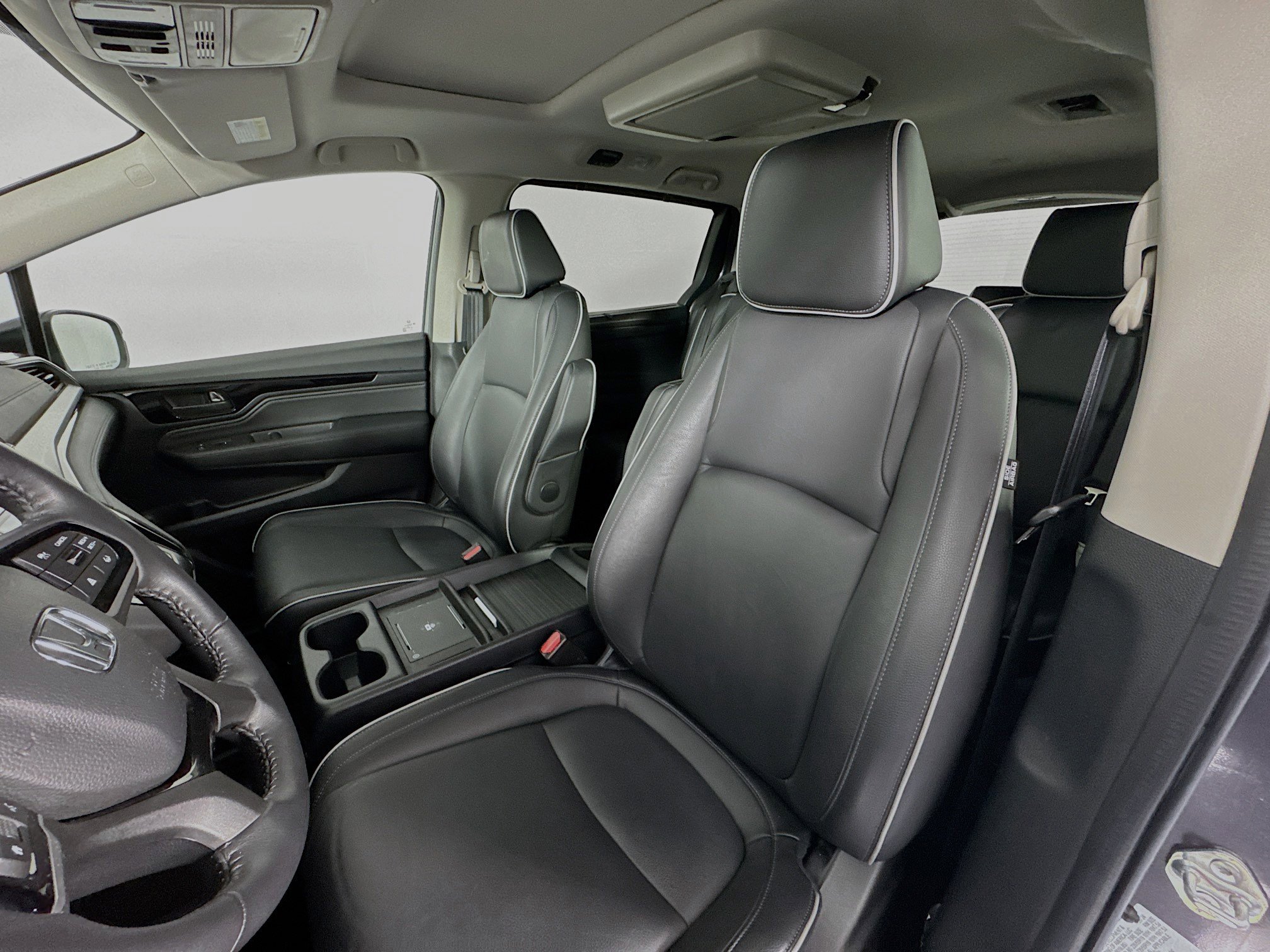 Certified 2025 Honda Odyssey Touring image 21