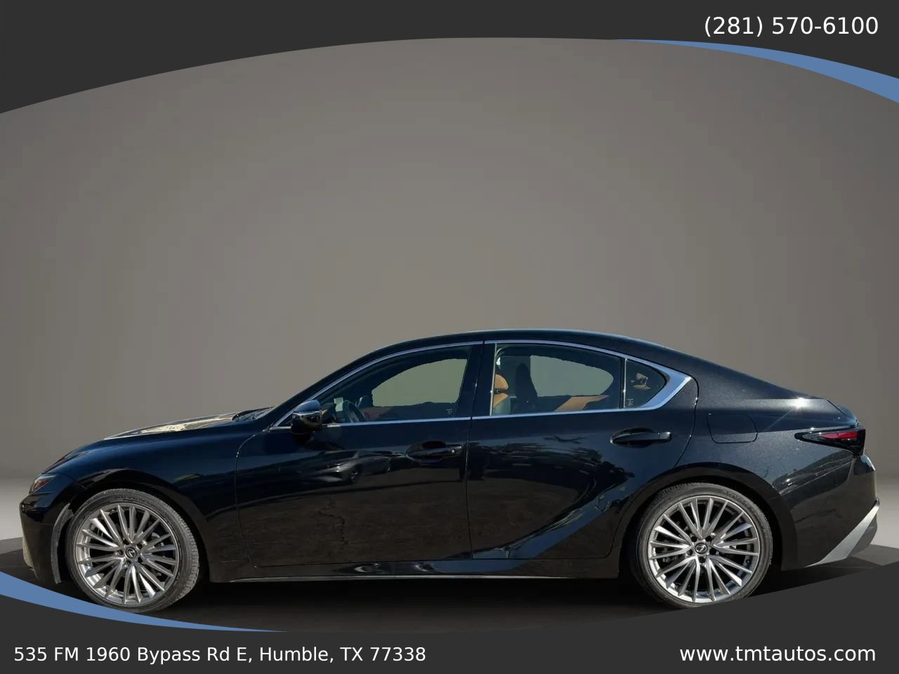 Used 2023 Lexus IS 300 w/ Premium Package RWD image 4