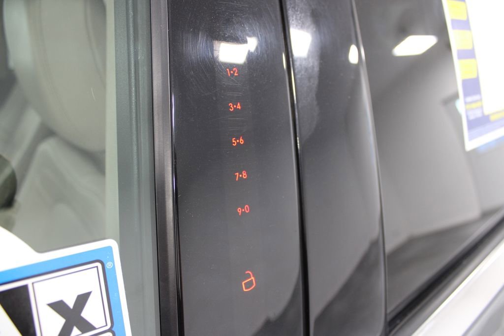 Used 2022 Lincoln Aviator Reserve image 21