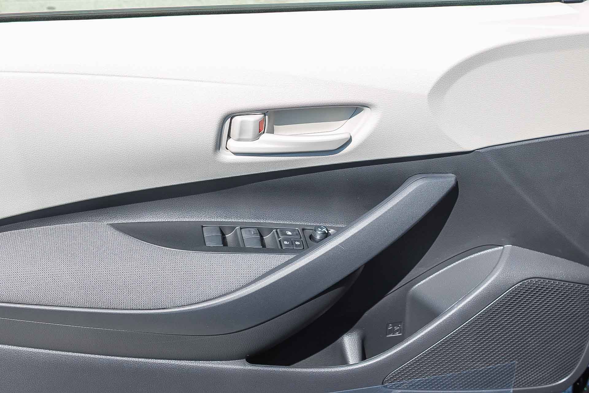 New 2026 Toyota Corolla LE FWD image 23