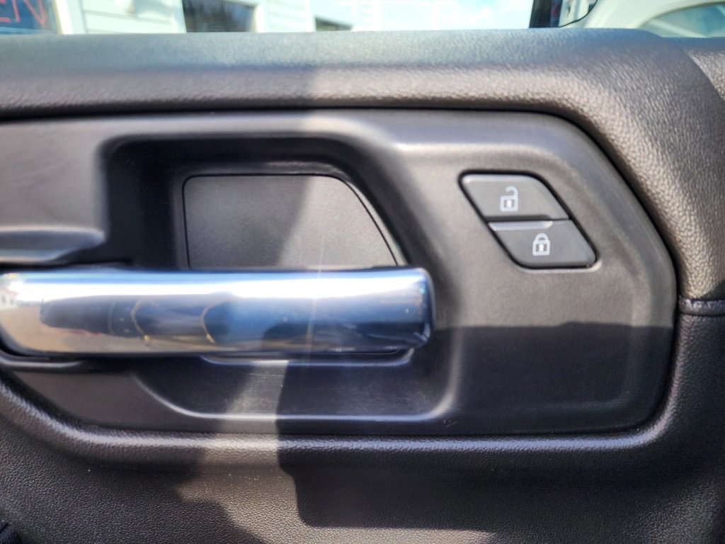 Certified 2022 Chevrolet Silverado 1500 LT Trail Boss w/ Convenience Package II image 32