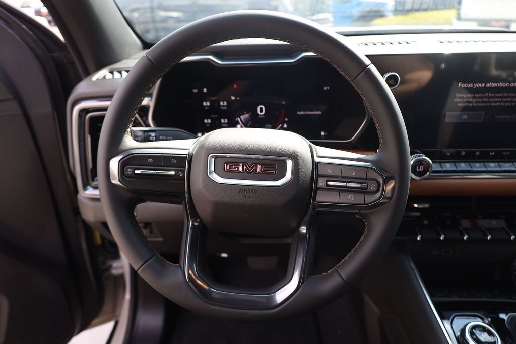 New 2026 GMC Canyon AT4 AWD/4WD image 13