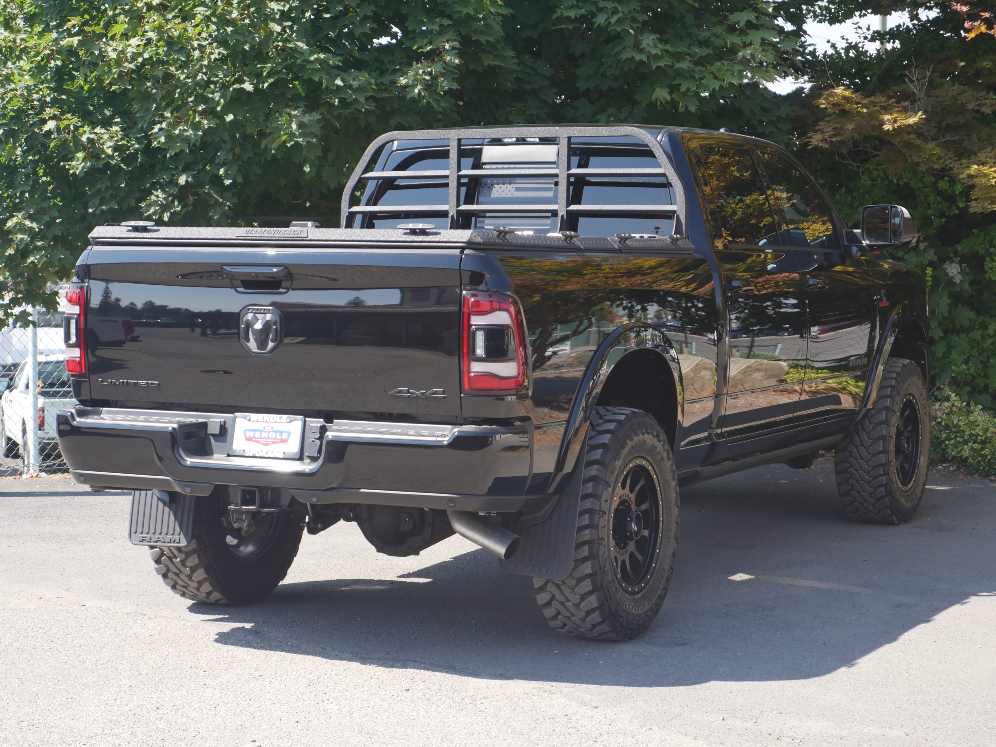 Used 2022 RAM 3500 Limited AWD/4WD image 34