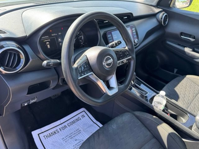 Used 2024 Nissan Kicks SV FWD image 13