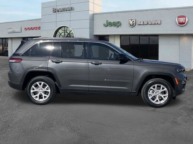 Used 2022 Jeep Grand Cherokee Limited image 8