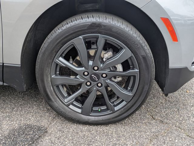 Used 2023 Chevrolet Equinox RS w/ RS Leather Package image 14