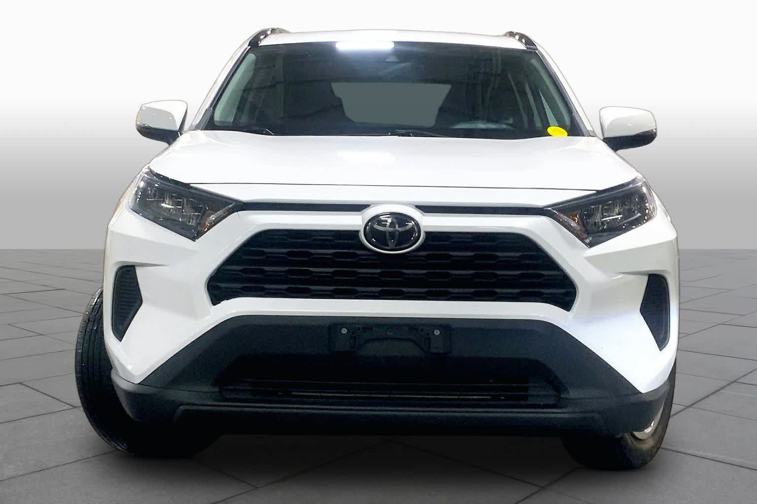 Used 2020 Toyota RAV4 LE w/ All Weather Liner Package AWD/4WD image 4