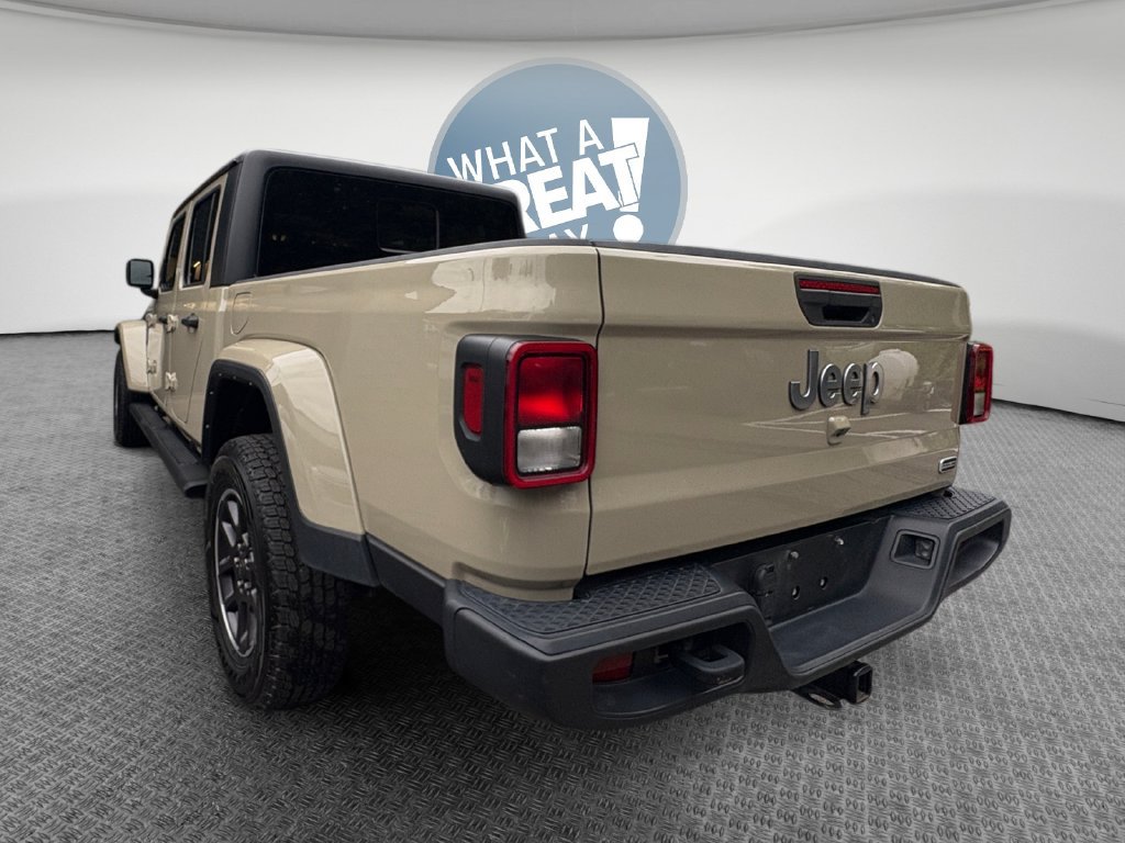 Certified 2022 Jeep Gladiator Overland w/ Popular Equipment Package AWD/4WD image 6
