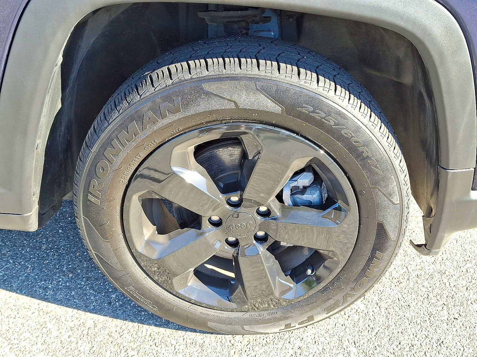 Certified 2021 Jeep Compass Latitude image 9