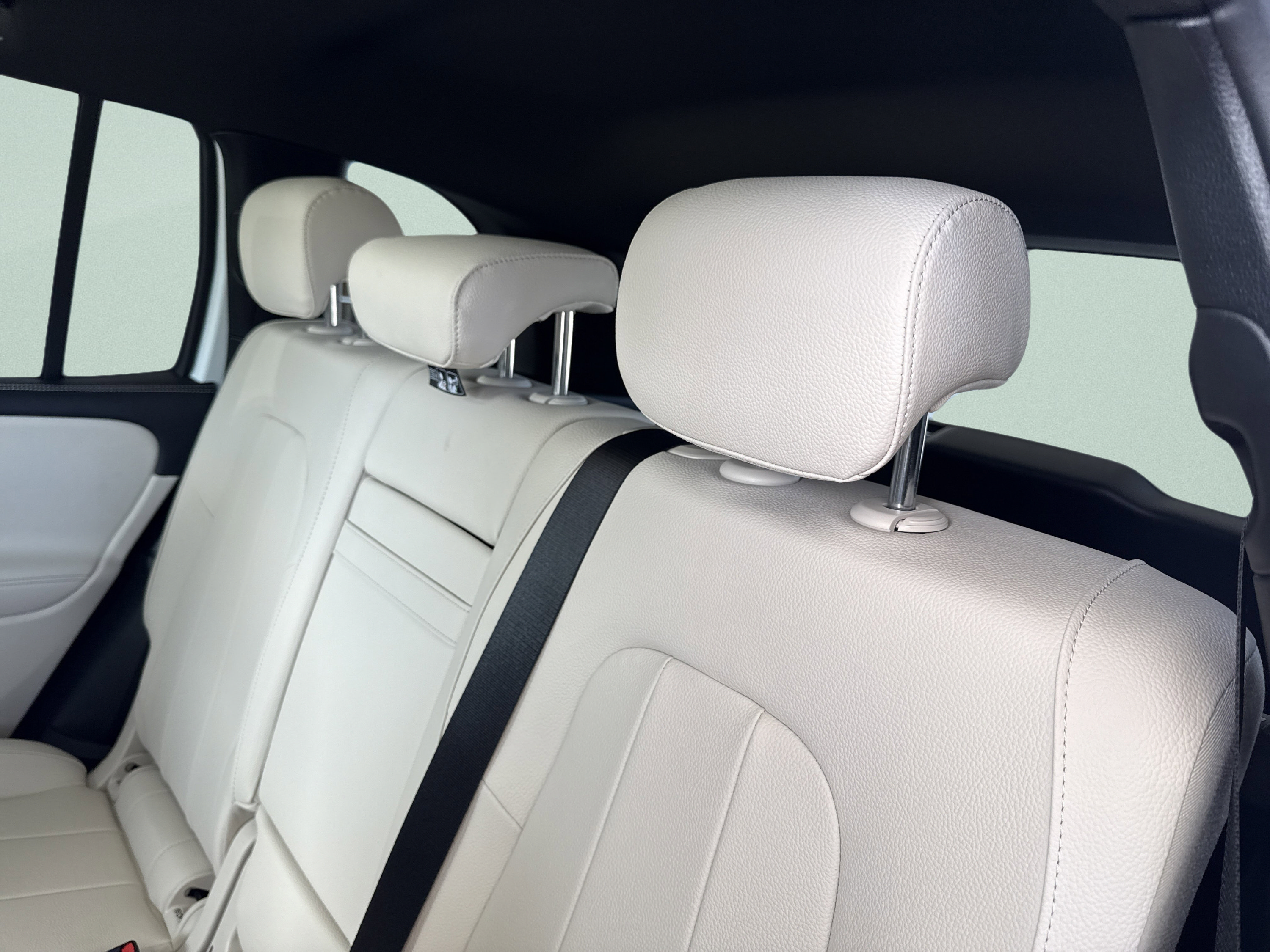 New 2026 Mercedes-Benz GLB 250 image 49