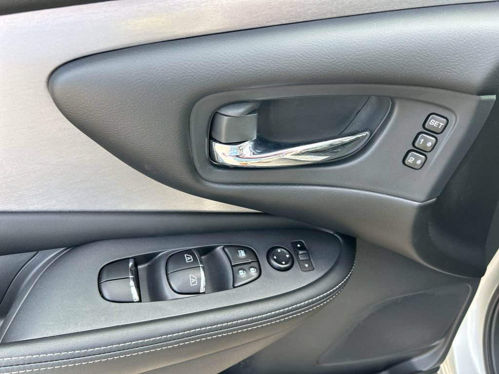 Certified 2024 Nissan Murano SL FWD image 20